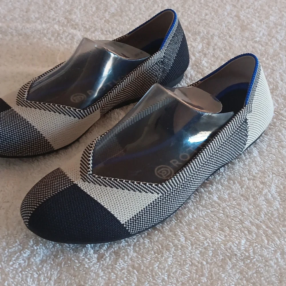 NWOT Rothy's Captoe Ballet Flats - Picture 4 of 16
